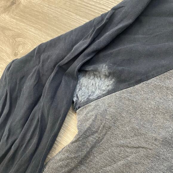 VINTAGE ETNIES BLACK LONGSLEEVE SHIRT LARGE SKATE Y2K - Picture 8 of 8